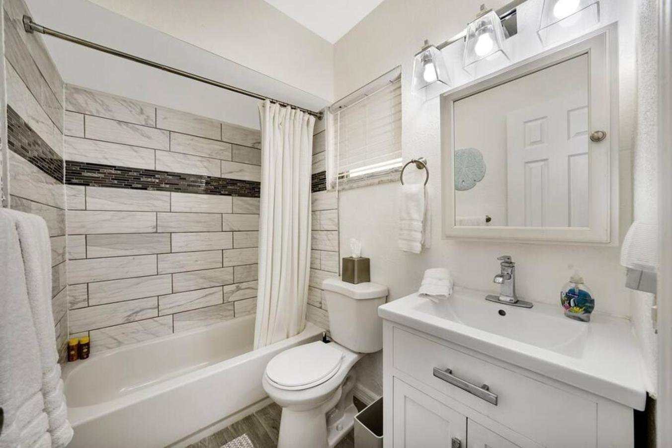 Lovely 1 Bedroom - Just Beachy By Pmi Fort Lauderdale Exterior foto
