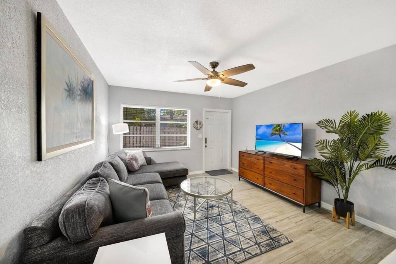Lovely 1 Bedroom - Just Beachy By Pmi Fort Lauderdale Exterior foto